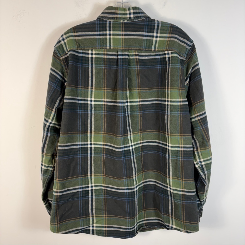 ❤️ Eddie Bauer Men's XL Classic Fit Green Blue Plaid Flannel Shirt - Picture 3 of 10
